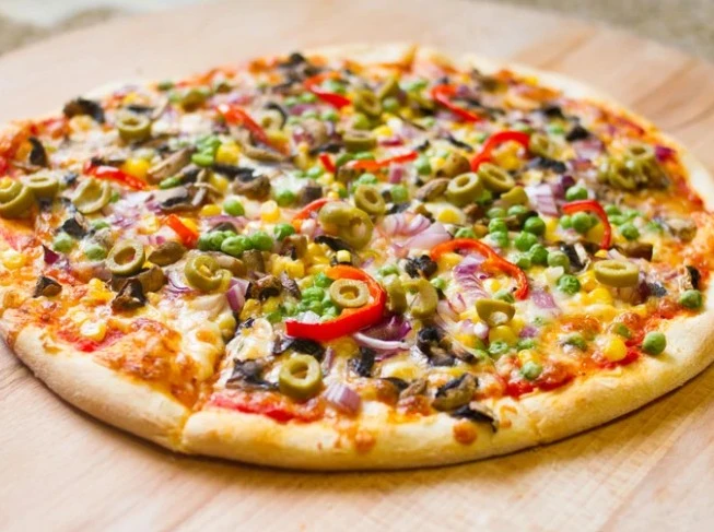 Delicious Vegetarian Pizza at Star 6 Pizza in Richmond, BC